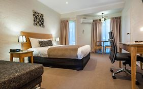 Comfort Inn Coach & Bushmans
