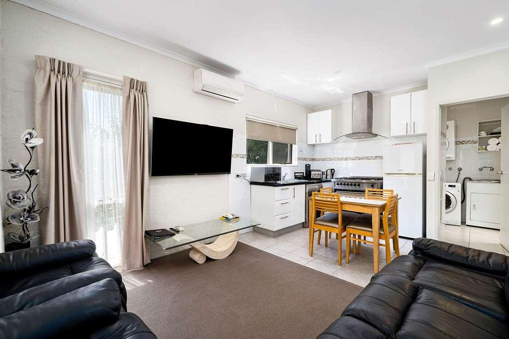 Comfort Inn Coach & Bushmans Seymour Room photo